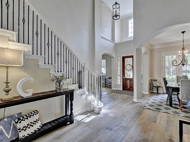 1st image of 1705 Paseo Corto Dr