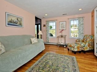 142 Fairview Ln, Plymouth, MA 02360