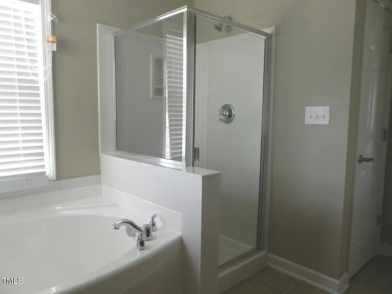 217 Butterbiggins Ln — Photo 8