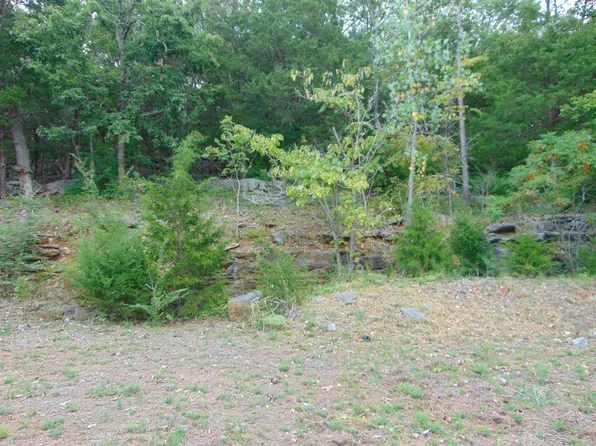 7739 Donegal Dr SE, Huntsville, AL 35802