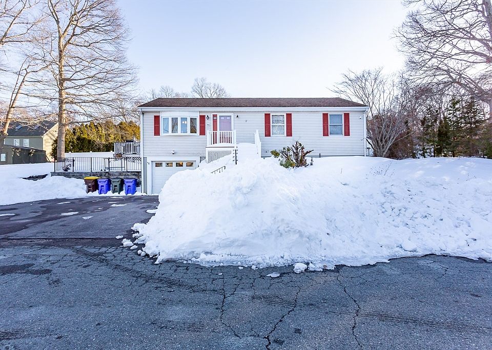 1st image of 95 Hiatt St