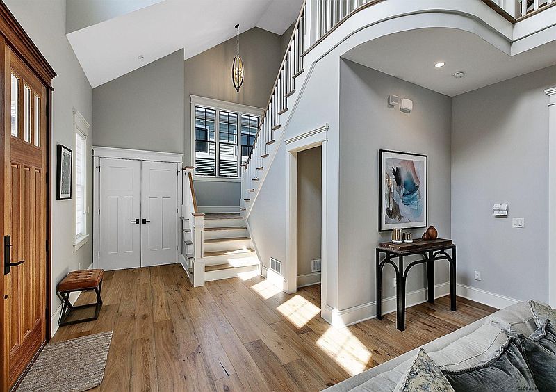 4th image of 30 JOSEPH Street