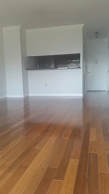 Rented by R New York | media 2