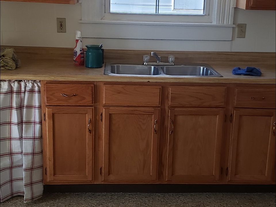 1st image of 332 South St