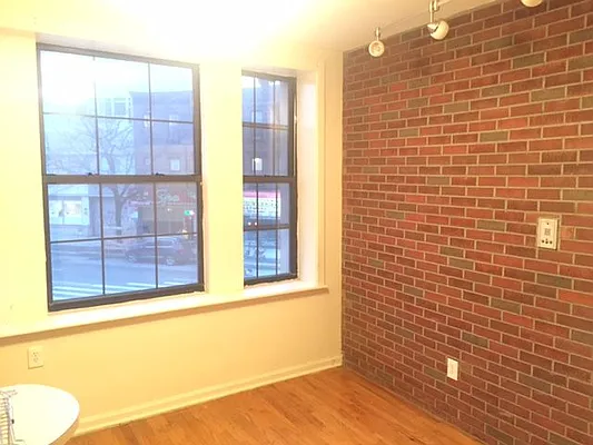 Rented by Lang Realty LLC | media 16