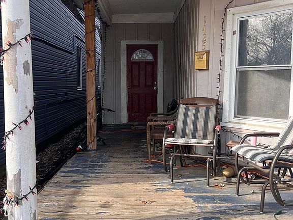 2nd image of 1425 Delmar Ave
