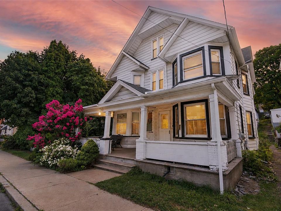 1st image of 352 S 1st St