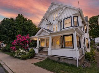352 S 1st St, Bangor, PA 18013