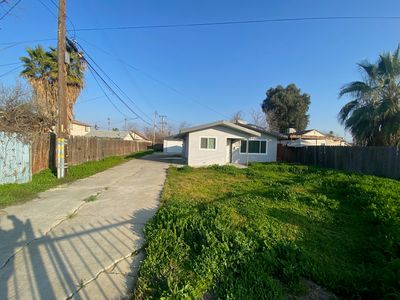 1206 S Oleander Ave, Bakersfield, CA, 93304