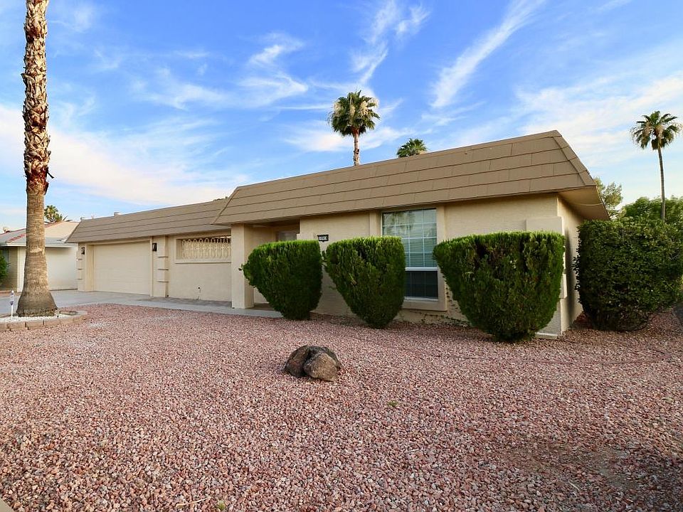 1st image of 10918 W Tropicana Cir