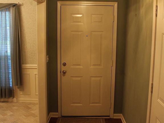 4th image of 2735 Stonehedge Dr