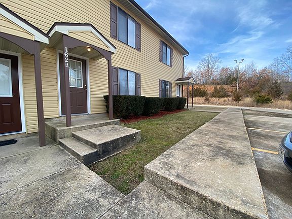 5th image of 162 Vickie Lynn Ln #B