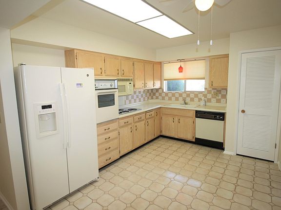 5th image of 13858 N Tan Tara Dr