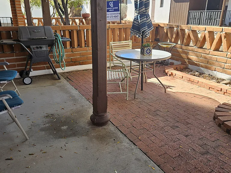 387 S Paseo Quinta #C — Photo 17