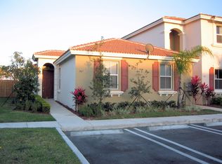 967 NE 42nd Pl, Homestead, FL 33033