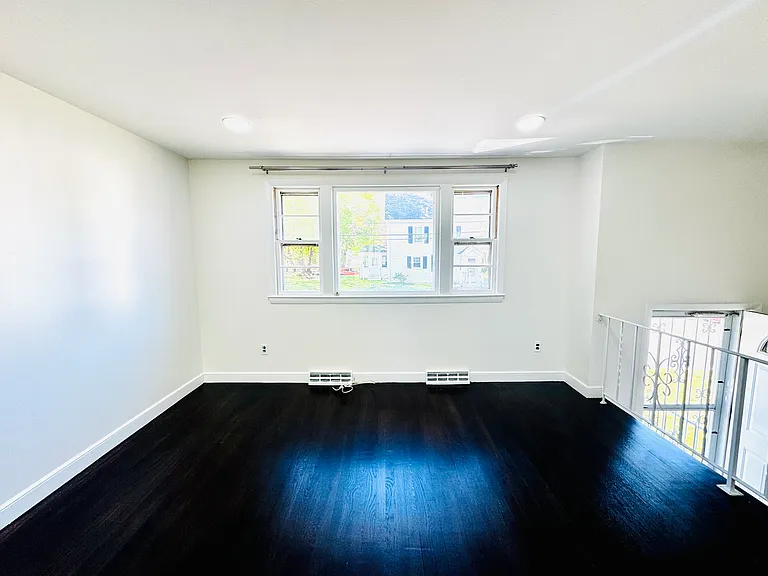 66 Harrison Ave — Photo 3