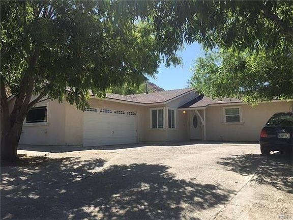 2nd image of 2998 Mary Ellen Dr