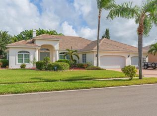 1303 Cobia Cay Dr, Apollo Beach, FL 33572