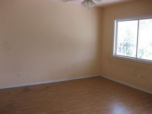 2nd image of 7416 Loma Verde Ave