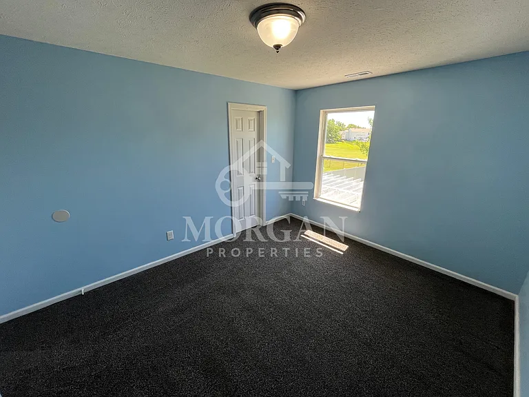 3873 Crest Point Dr — Photo 8