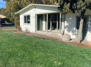 1455 Russell Ave, Santa Rosa, CA 95403