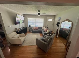 403 SW 18th St, Blue Springs, MO 64015