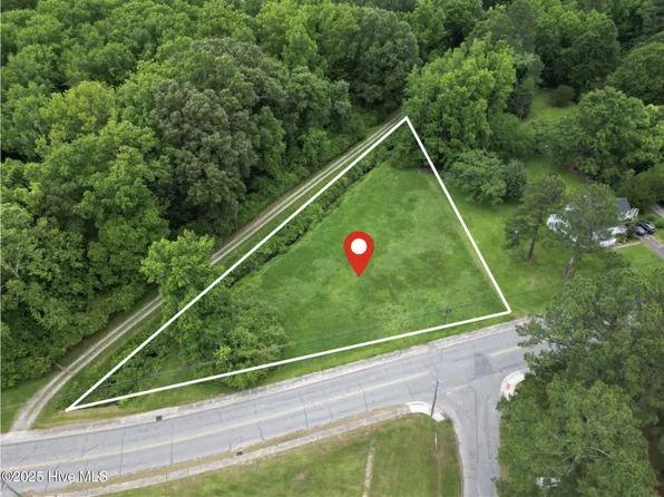 401 E Main Street, Aulander, NC 27805