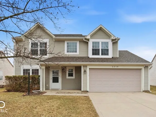 2219 Rolling Oak Dr, Indianapolis, IN 46214