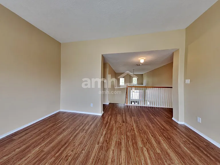 26004 Castle Meadow Ln — Photo 7
