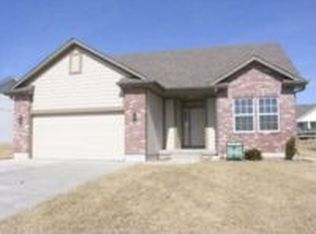 1116 SW Hoke Ct, Lees Summit, MO 64081