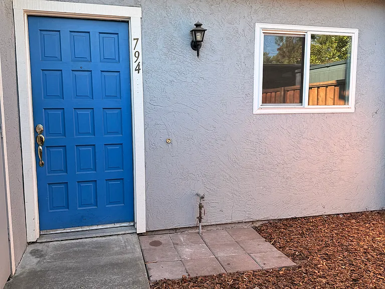 794 Racquet Club Cir — Photo 16