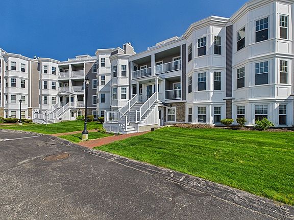 4th image of 15 Park Ave Unit 307