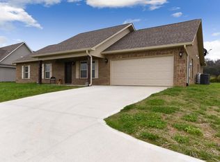 308 Vernie Lee Rd, Friendsville, TN 37737