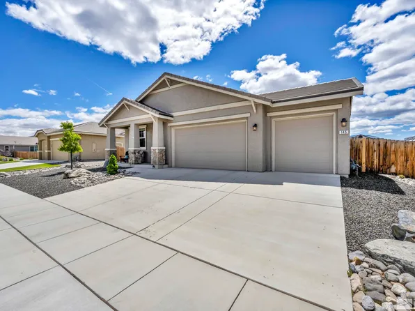 145 Jobe Dr, Dayton, NV 89403