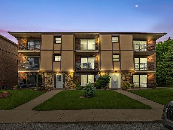 2nd image of 6910 W Crandall Ave APT 3E