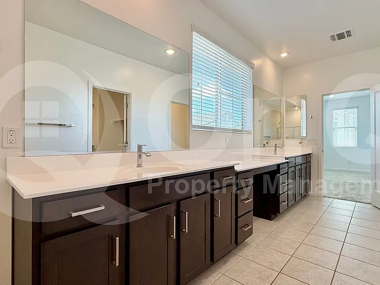 1319 W Javelina Dr — Photo 18