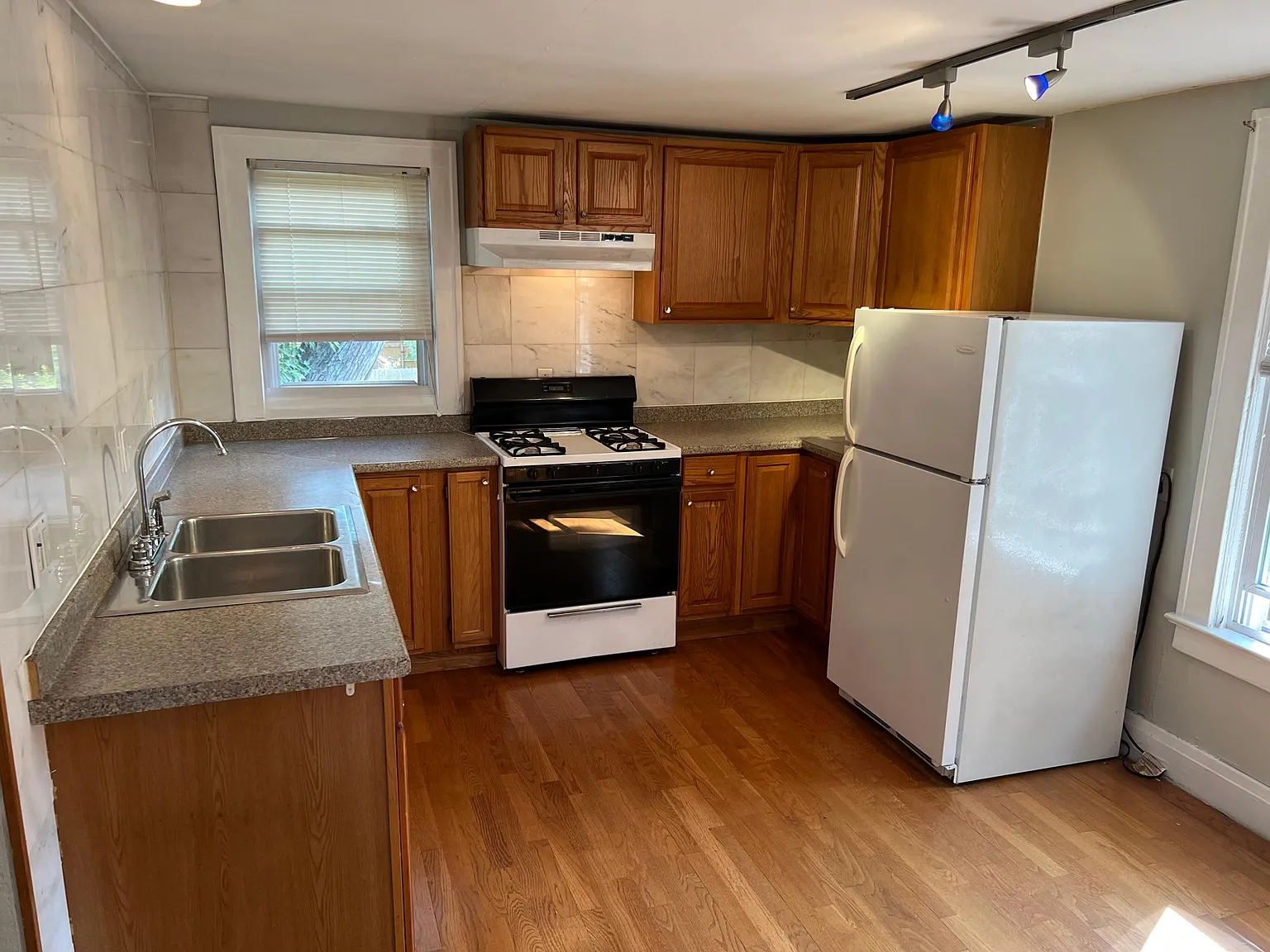 174 Lancaster Ave — Photo 1