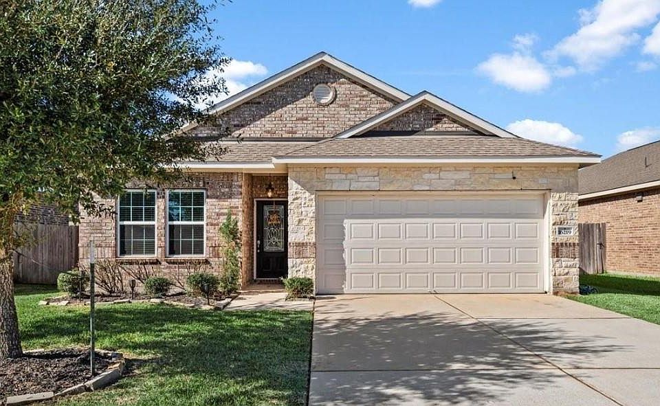 1st image of 16219 Centennial Light Dr