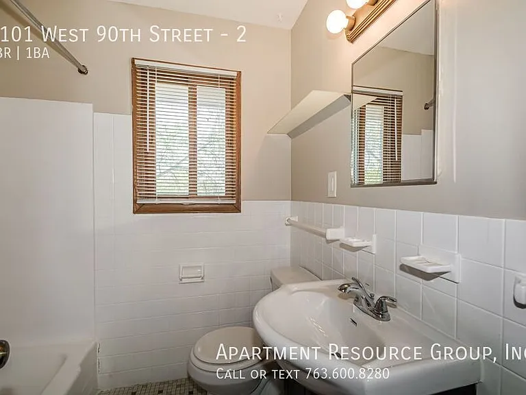 2101 W 90th St #2 — Photo 17