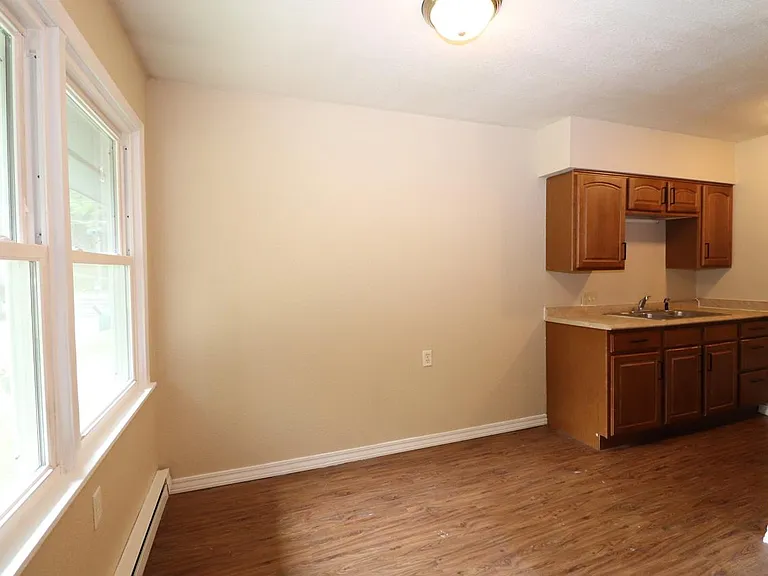 23053 Main St #14 — Photo 7