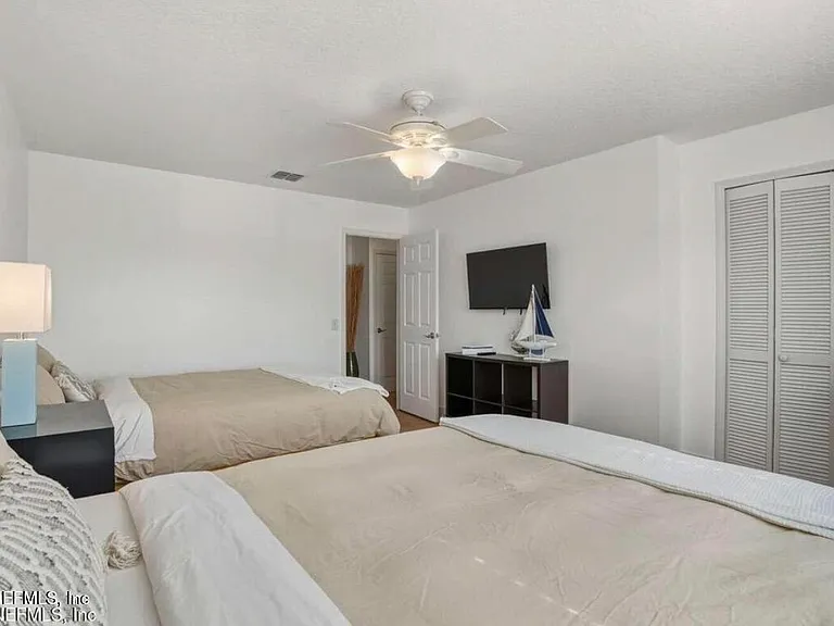 505 Upper 8th Ave S — Photo 11
