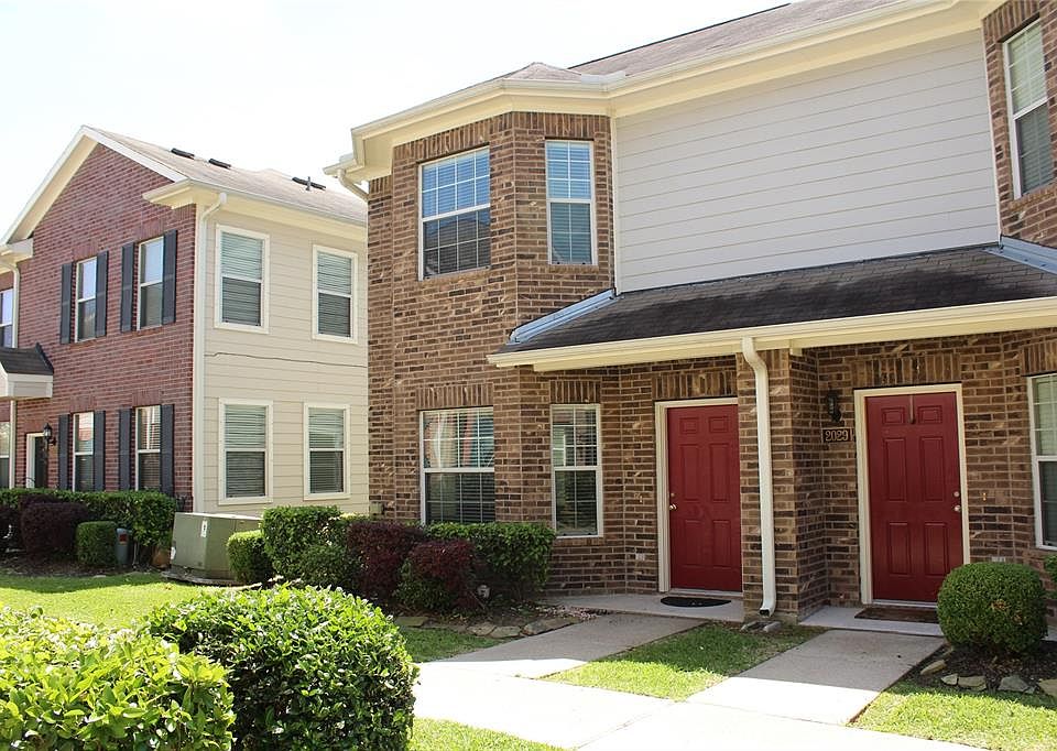 1st image of 2031 Kemah Village Dr