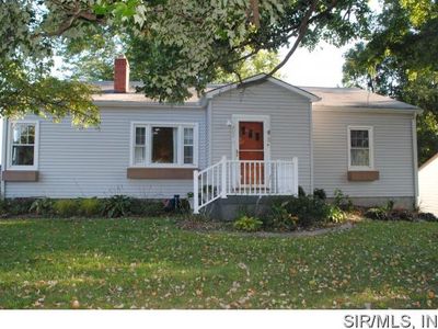 707 Crestwood Dr, Godfrey, IL, 62035