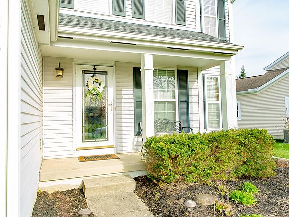 2nd image of 3238 Scioto Glen Dr