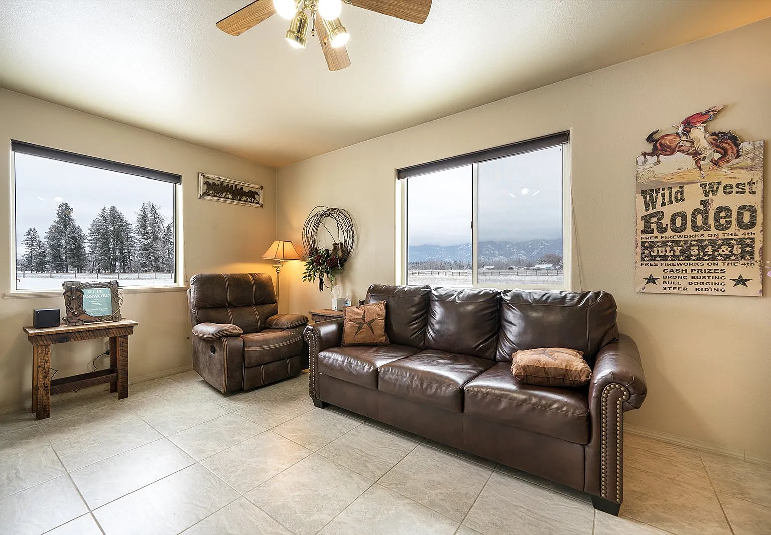 2 bed, 1.0 bath, $1,865 — Photo 1