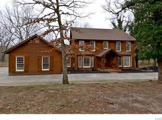 16102 Canyon Ridge Ct, Ballwin, MO 63021