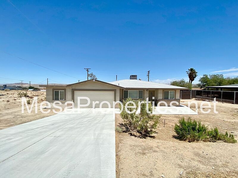 1st image of 28056 Ironwood Dr