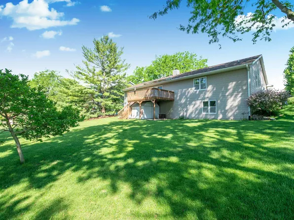 629 W Mohawk Trl, Deforest, WI 53532