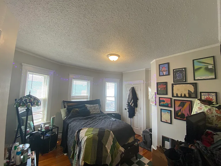 40 Temple St #3 — Photo 17