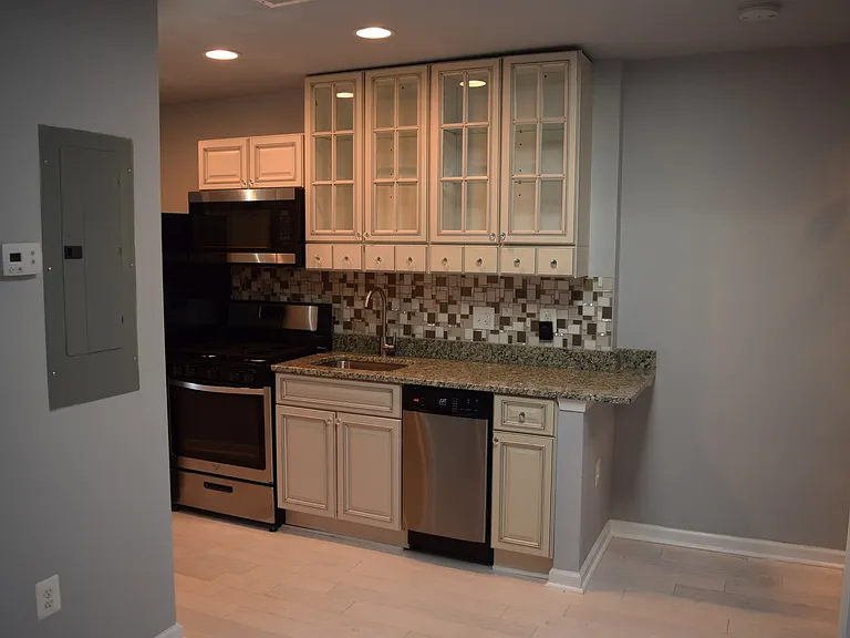 1705 Montello Ave NE #A — Photo 17